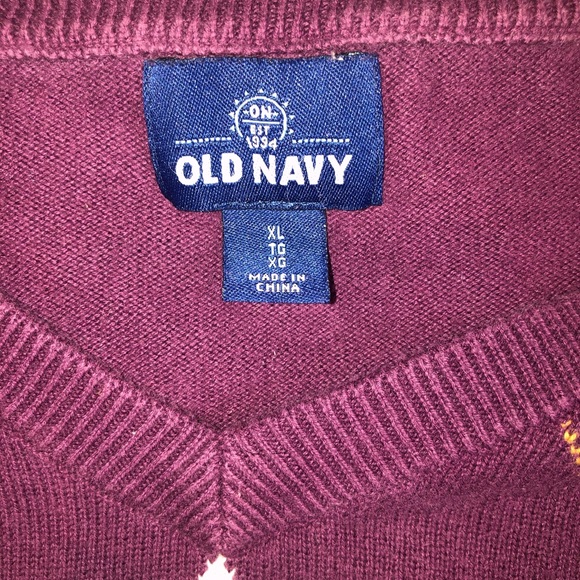 Old Navy Men’s Sweater - Picture 3 of 3